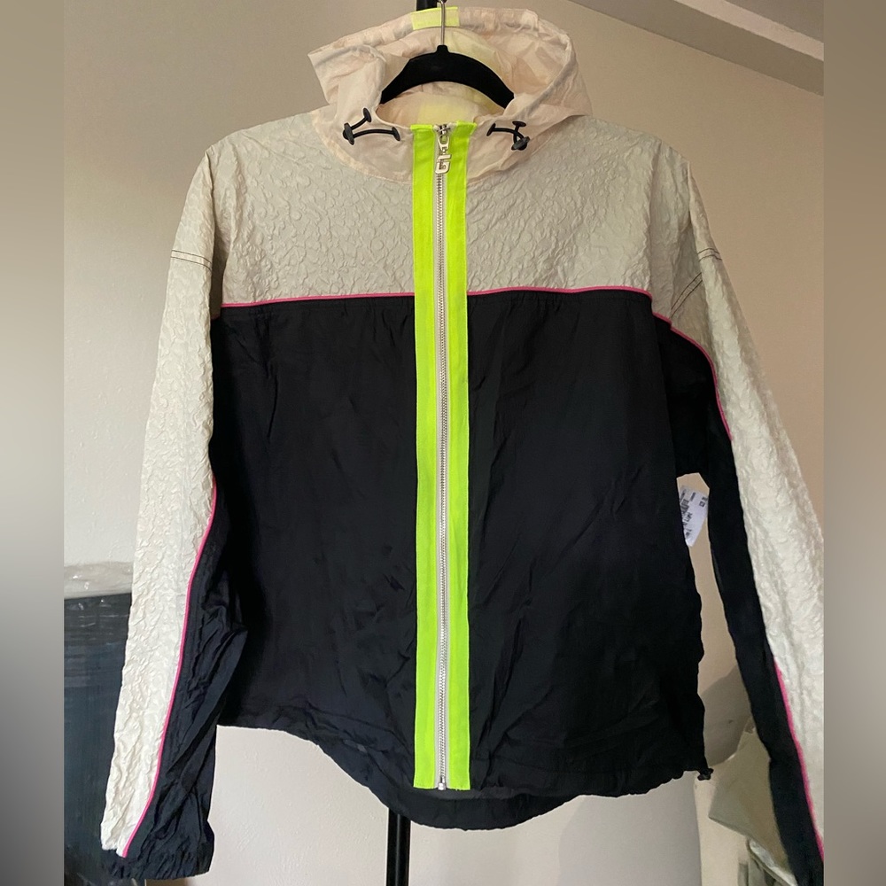 Guess Windbreaker